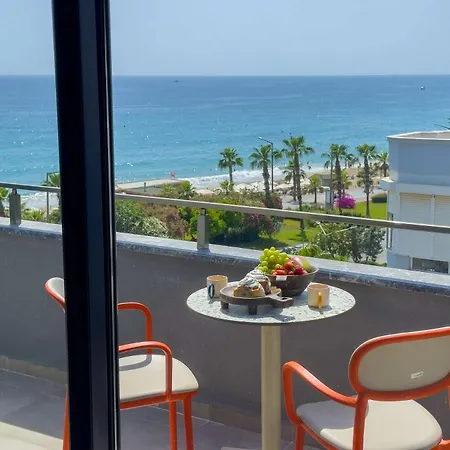Apartment Qoople Litus Seaside View On Kleopatra Alanya