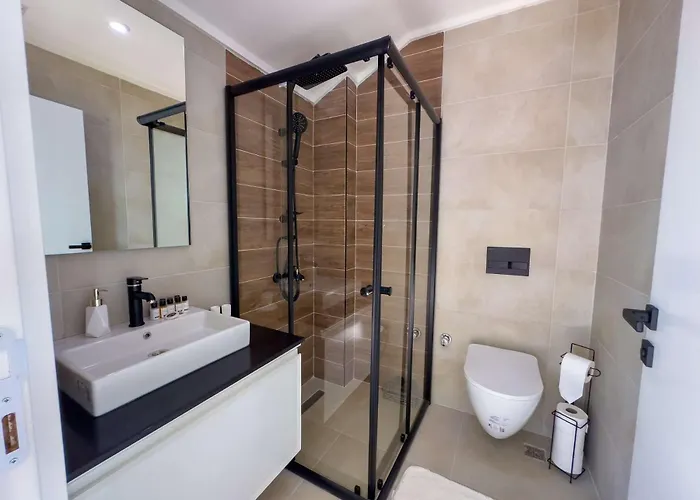 Qoople Litus Seaside View On Kleopatra * אלאניה