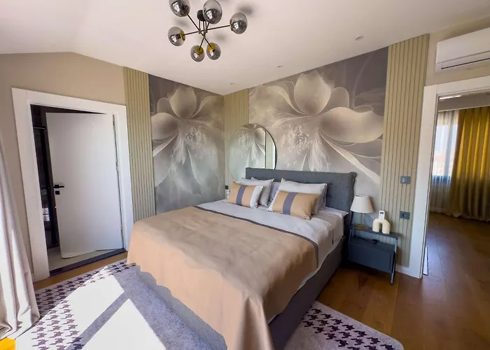 Qoople Litus Seaside View On Kleopatra *